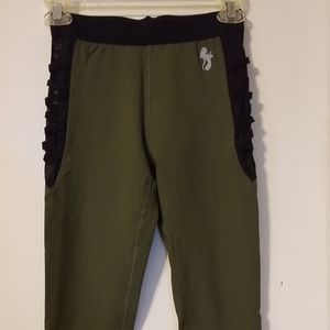 FigureSlim Olive Mesh Leggings